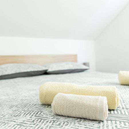 Sunny Day Apartments Sveta Nedjelja  Екстер'єр фото
