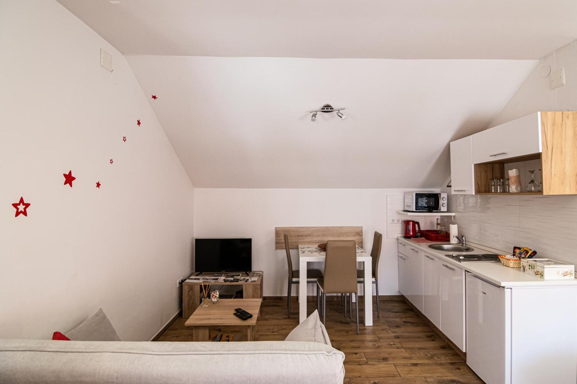 Sunny Day Apartments Sveta Nedjelja  Екстер'єр фото