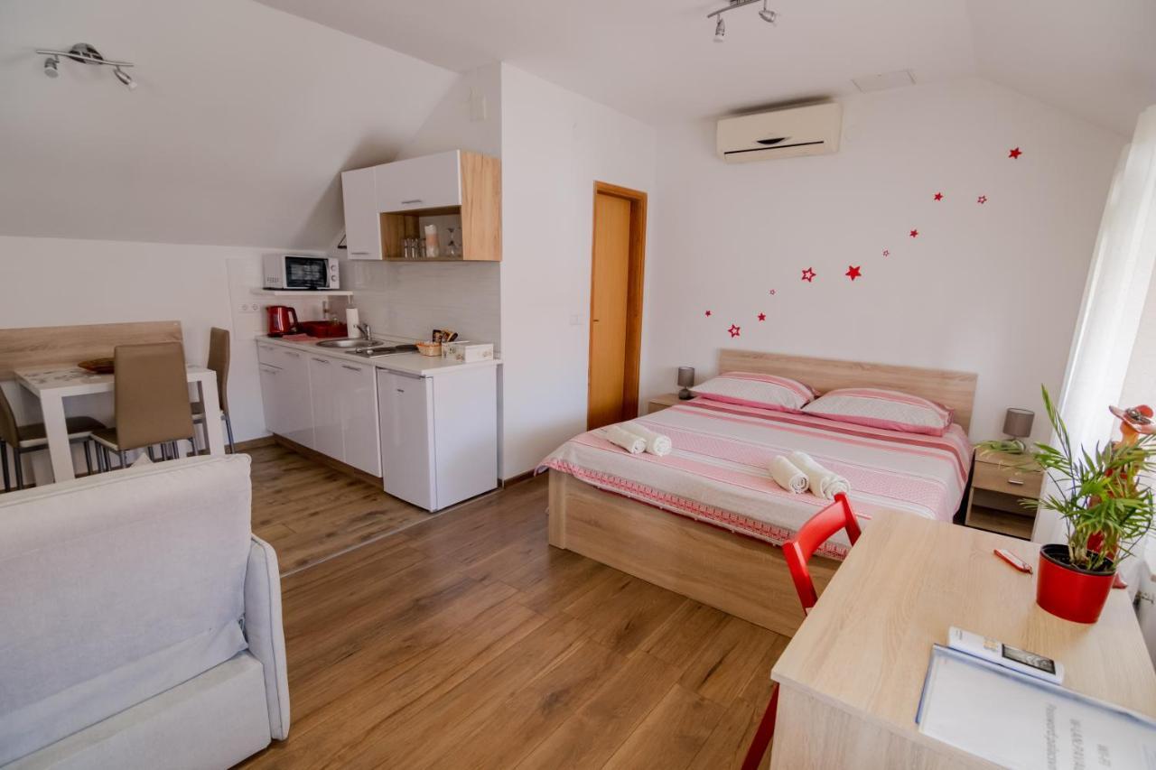 Sunny Day Apartments Sveta Nedjelja  Екстер'єр фото