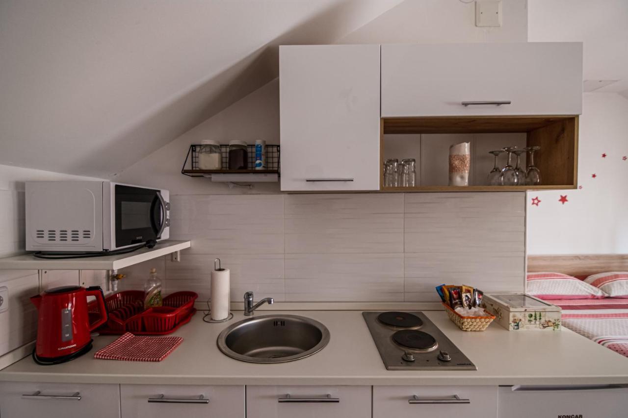 Sunny Day Apartments Sveta Nedjelja  Екстер'єр фото