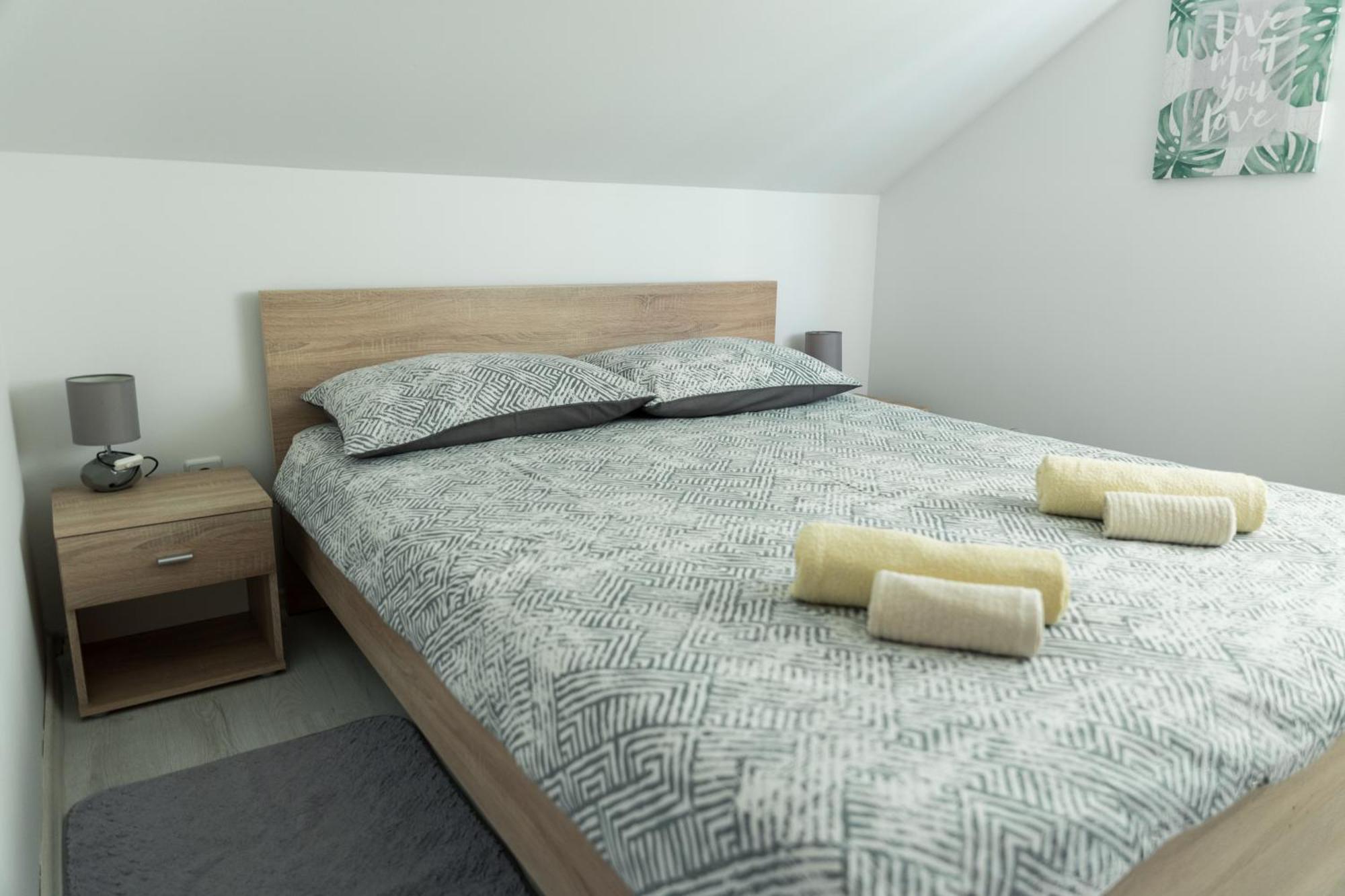 Sunny Day Apartments Sveta Nedjelja  Екстер'єр фото