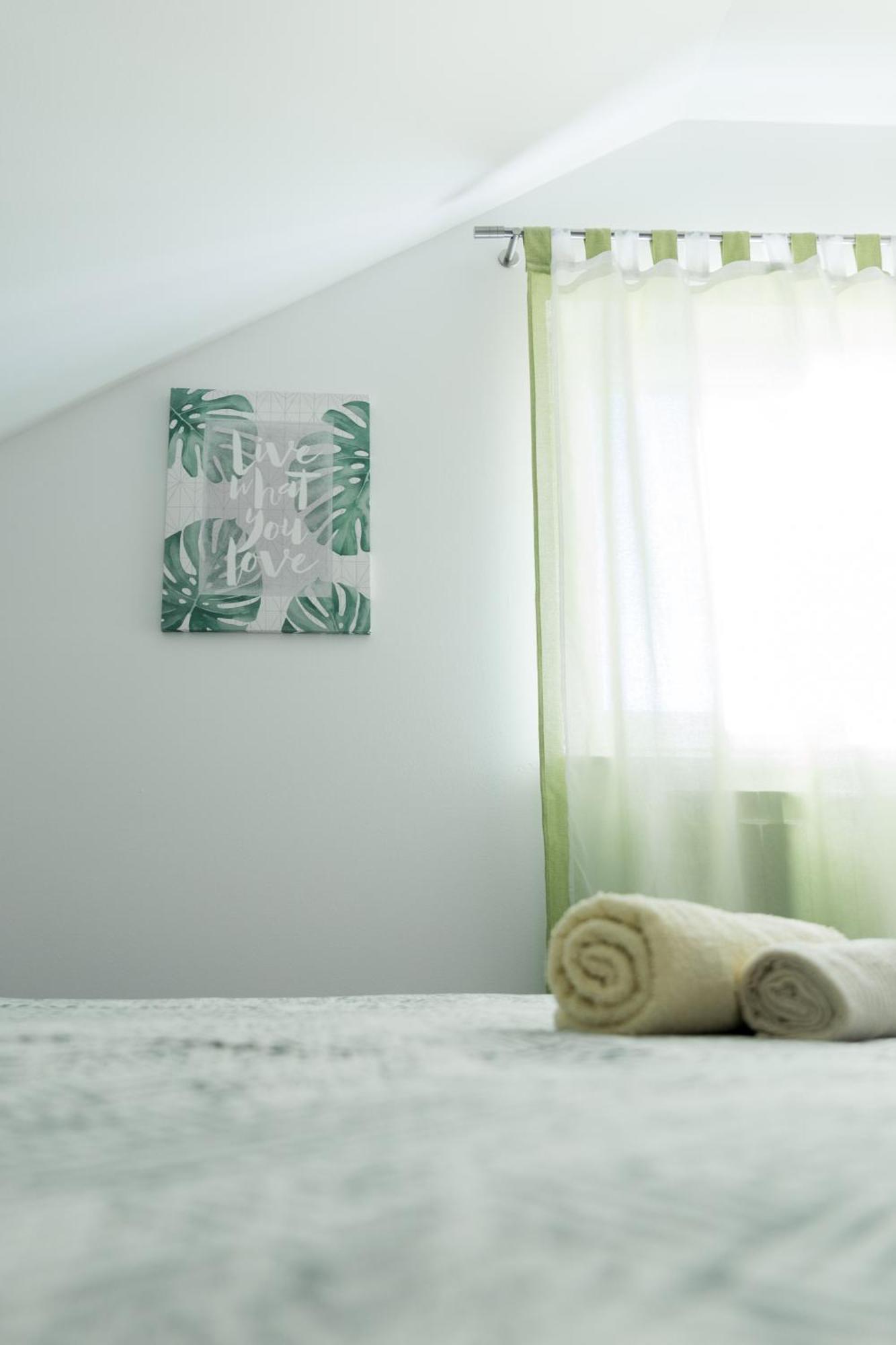 Sunny Day Apartments Sveta Nedjelja  Екстер'єр фото