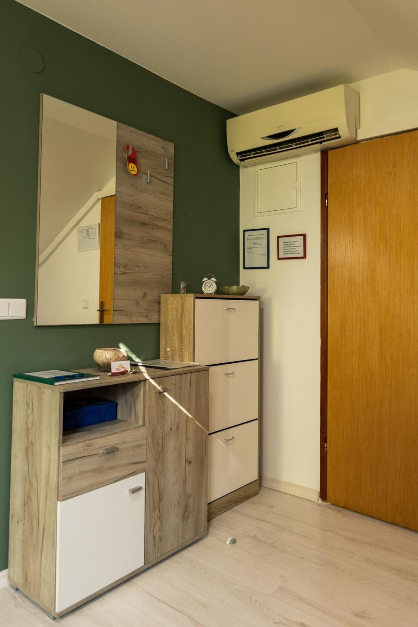 Sunny Day Apartments Sveta Nedjelja  Екстер'єр фото